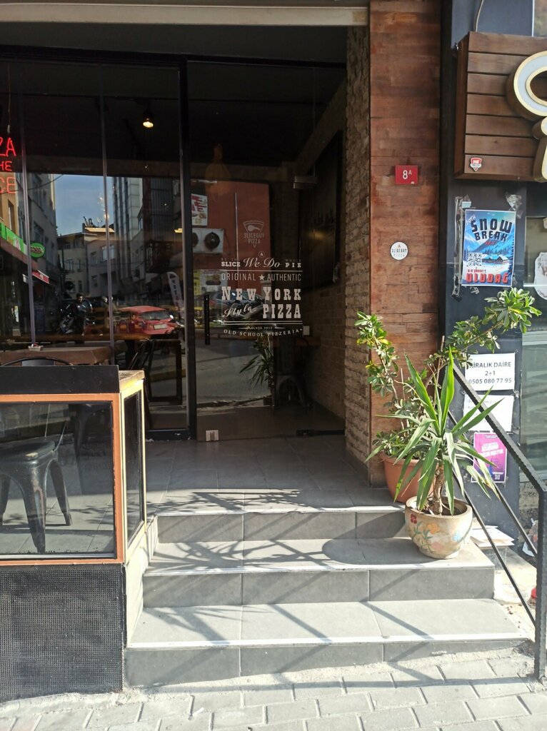 Pizzeria Sliceguy Pizza, Istanbul, photo