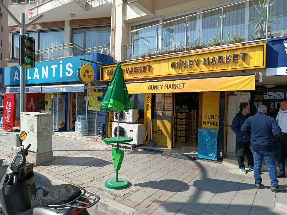 Alcoholic beverages Guney Market, Izmir, photo