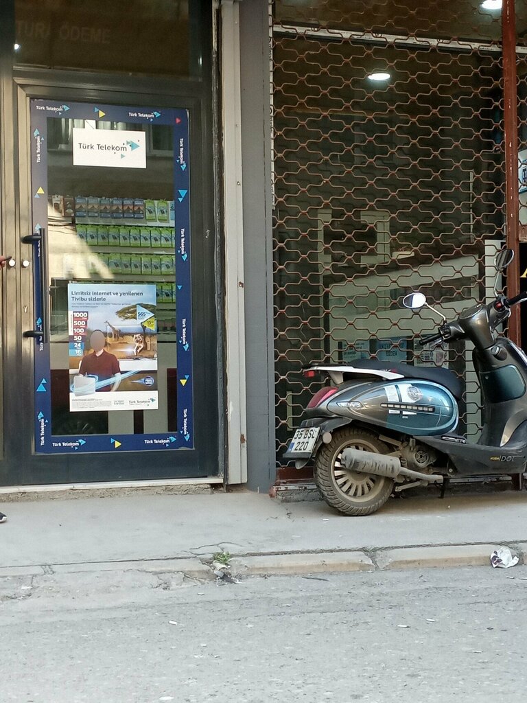 Cash and settlement center Star Döner, Izmir, photo