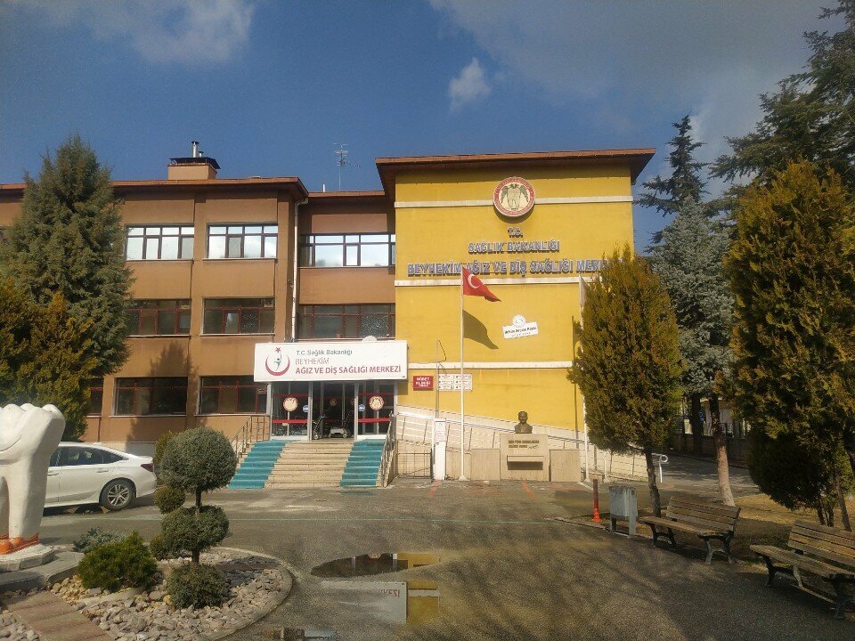 عيادة خارجية لطب الأسنان Beyhekim Agiz ve Dis Sagligi Merkezi ، قونية، صورة