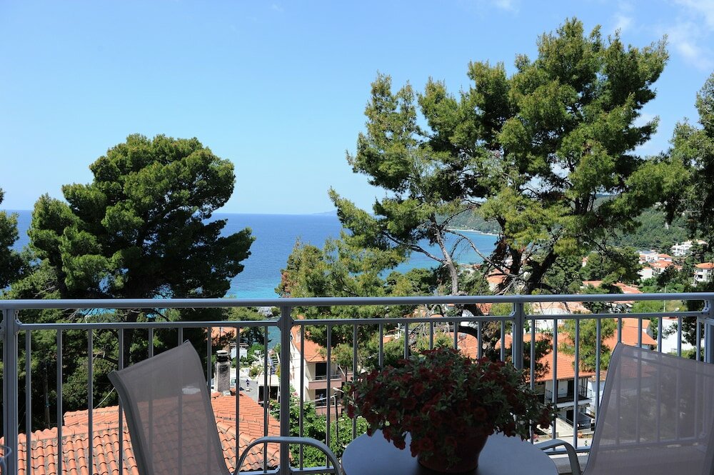 Фото Rodon Loutra