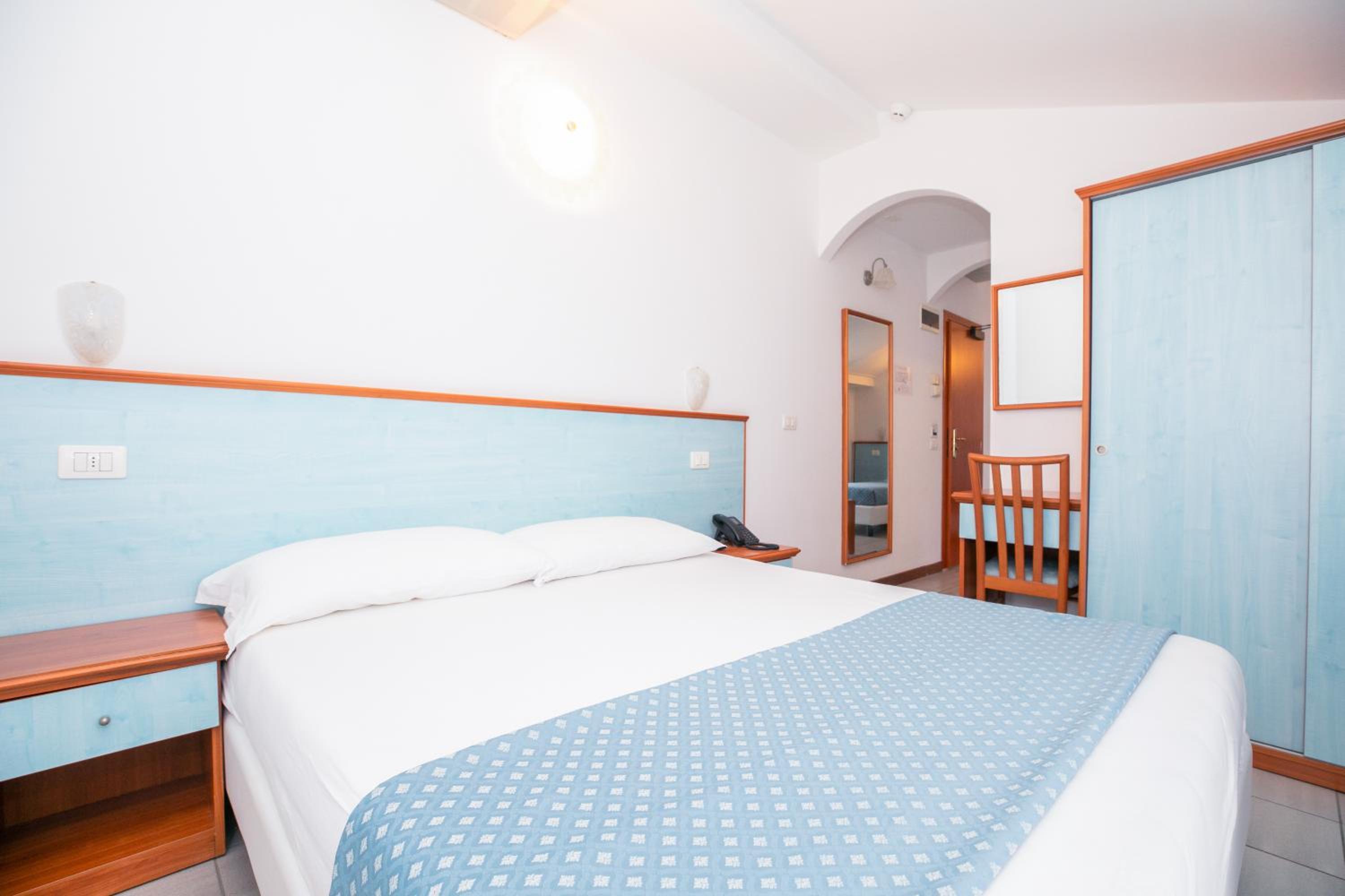 Фото Hotel Brienz
