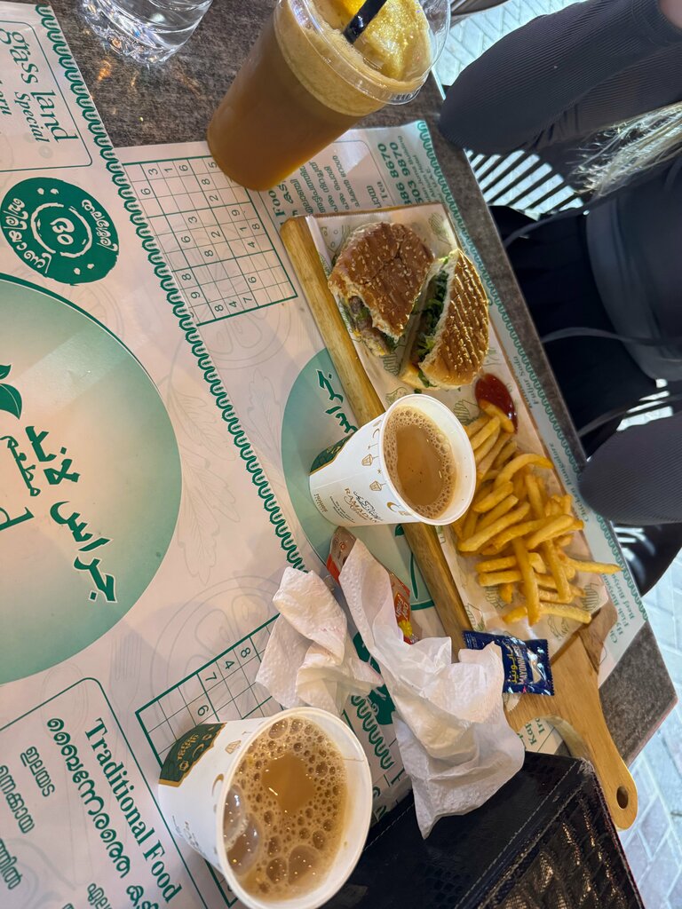 Restaurant Grass Land, Dubai, photo