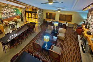 Гостиница AmericInn by Wyndham Grand Forks