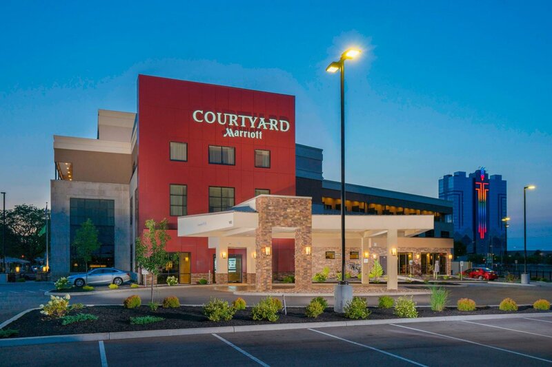 Гостиница Courtyard by Marriott Niagara Falls USA