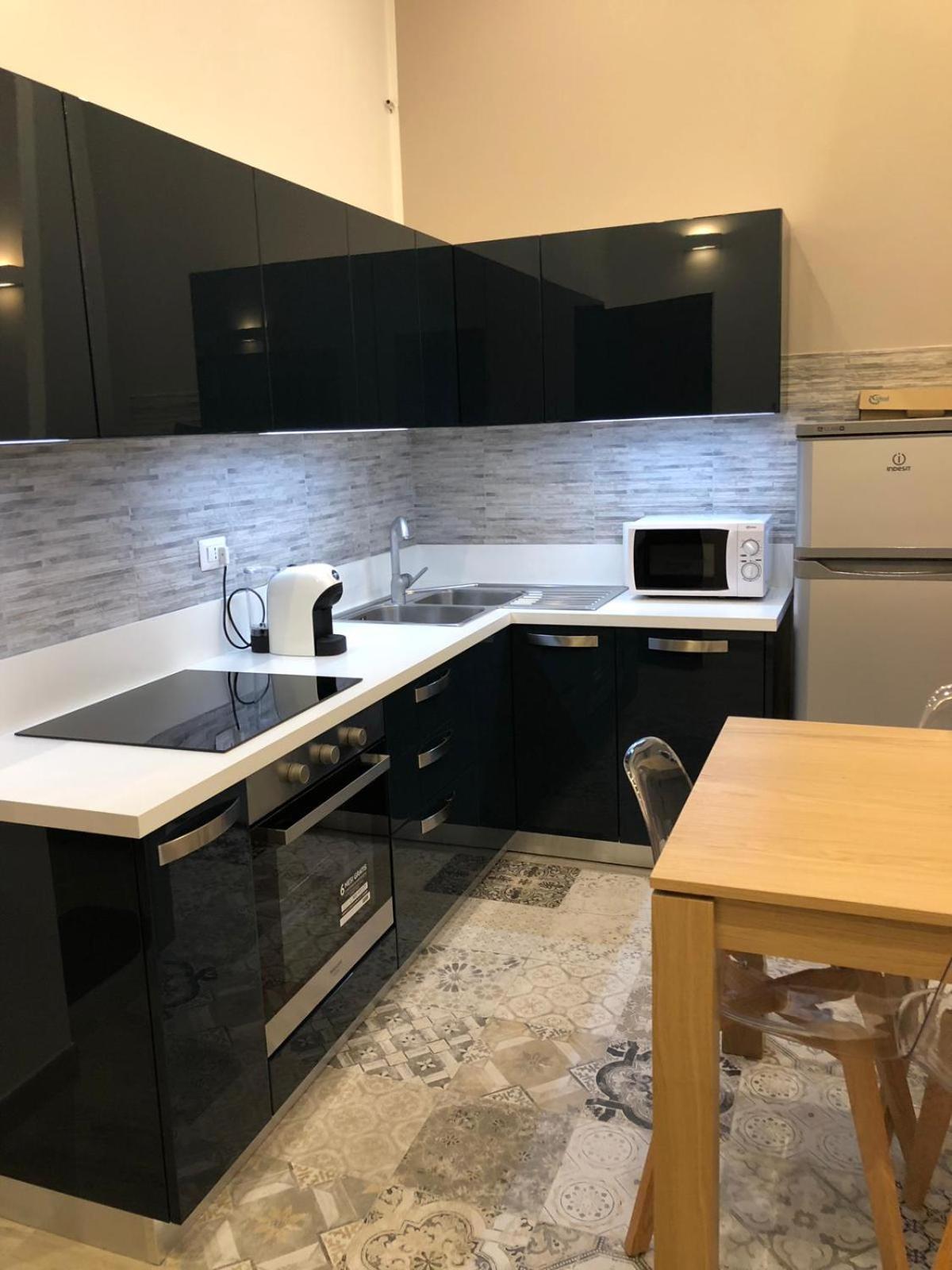 Фото Kibilù - Viale Bligny Yellow