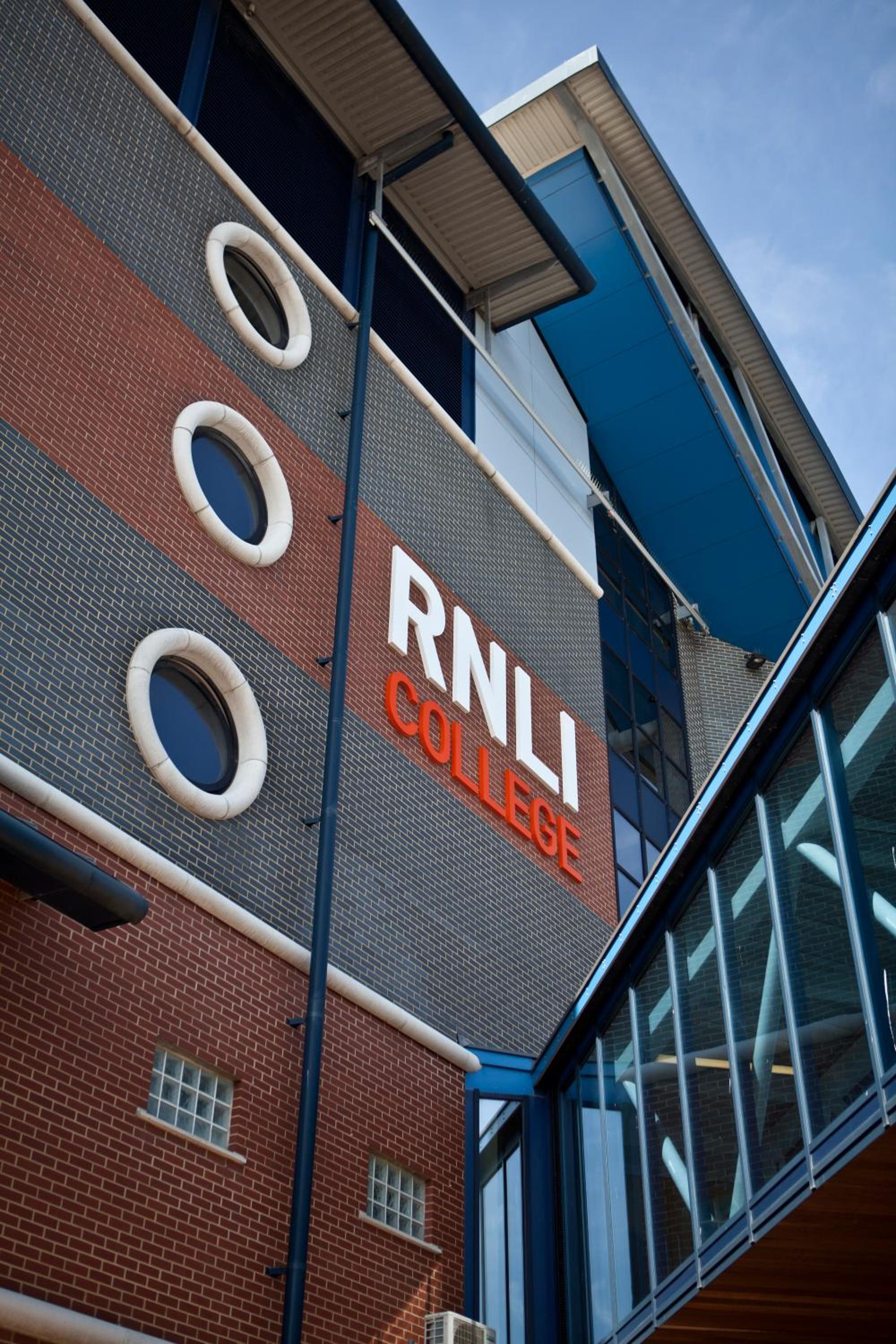 Фото Rnli College
