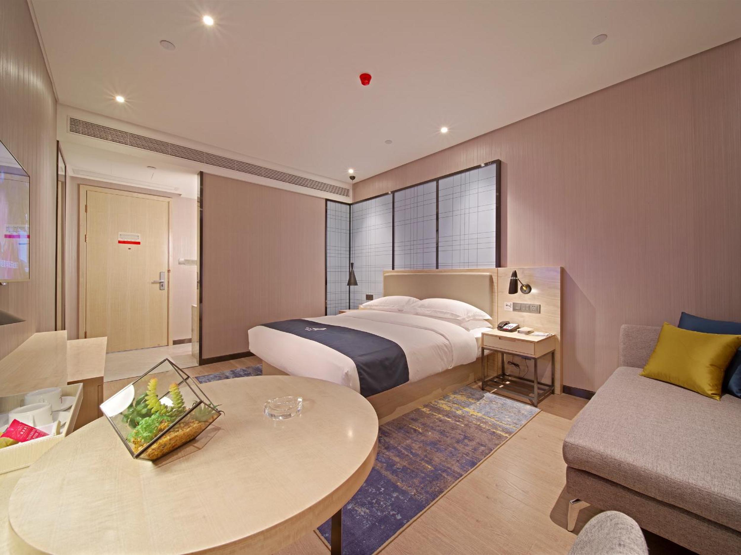 Фото Echarm Hotel Chimelong Station