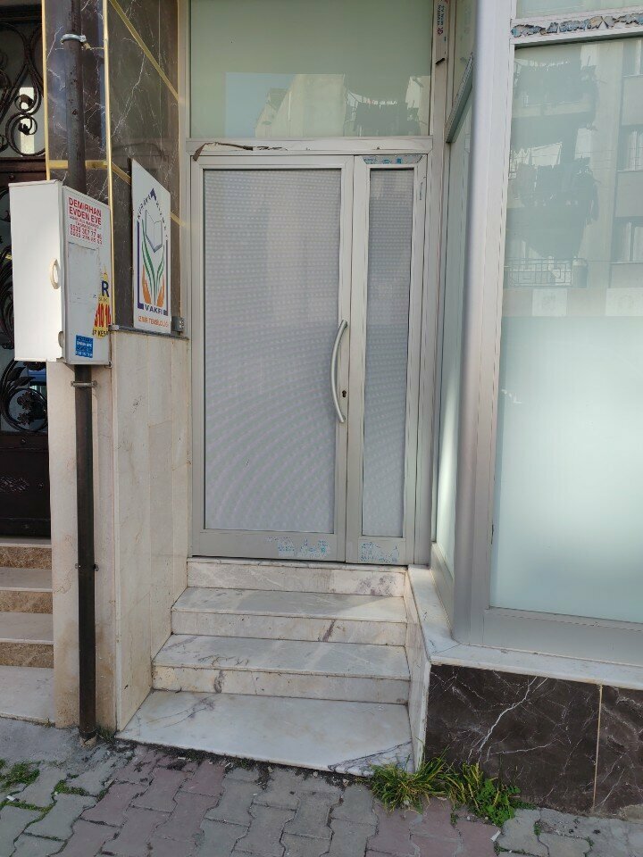 Pagoda Foundation for the Service to the Quran, Izmir, photo