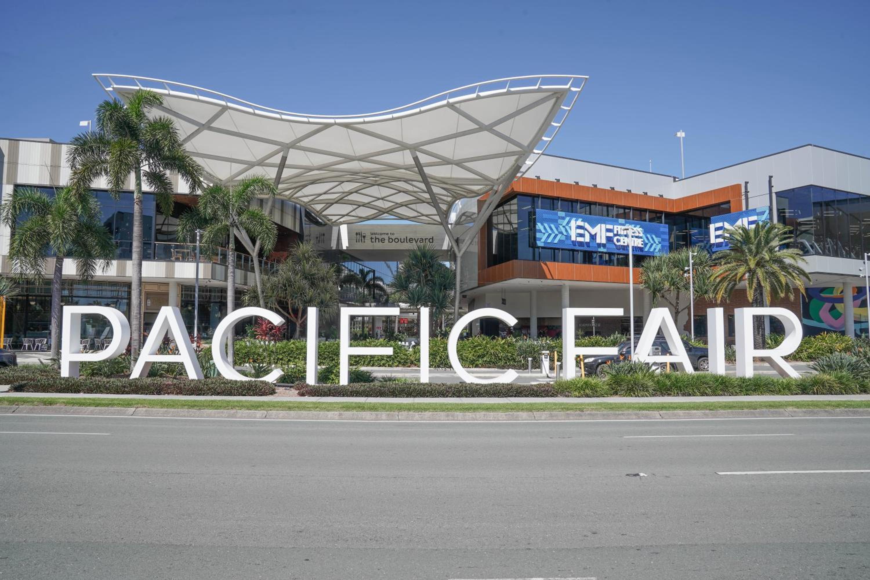 Фото Mantra Sierra Grand