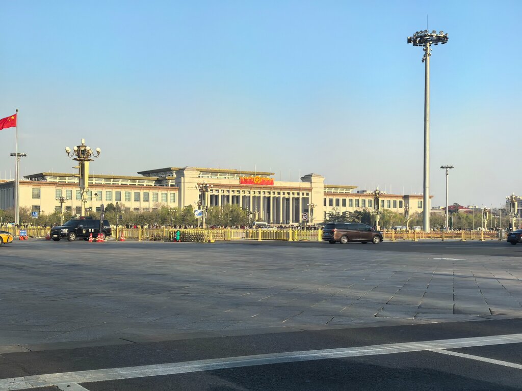 Landmark, attraction Portrait of Mao Zedong, Beijing, photo