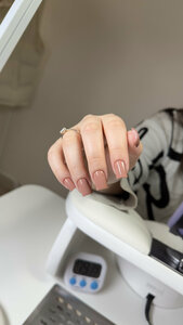 Lola (Osharskaya Street, 21) ، صالون العناية بالأظافر