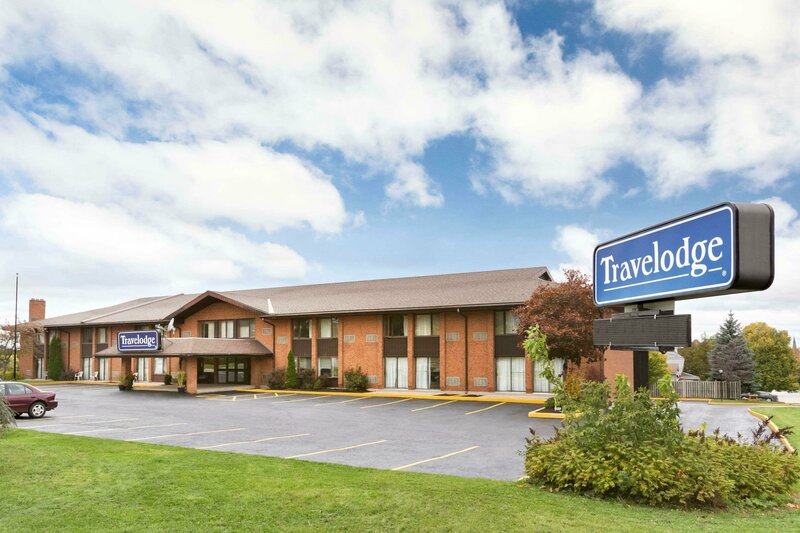 Гостиница Travelodge Owen Sound в Оуэн-Саунд