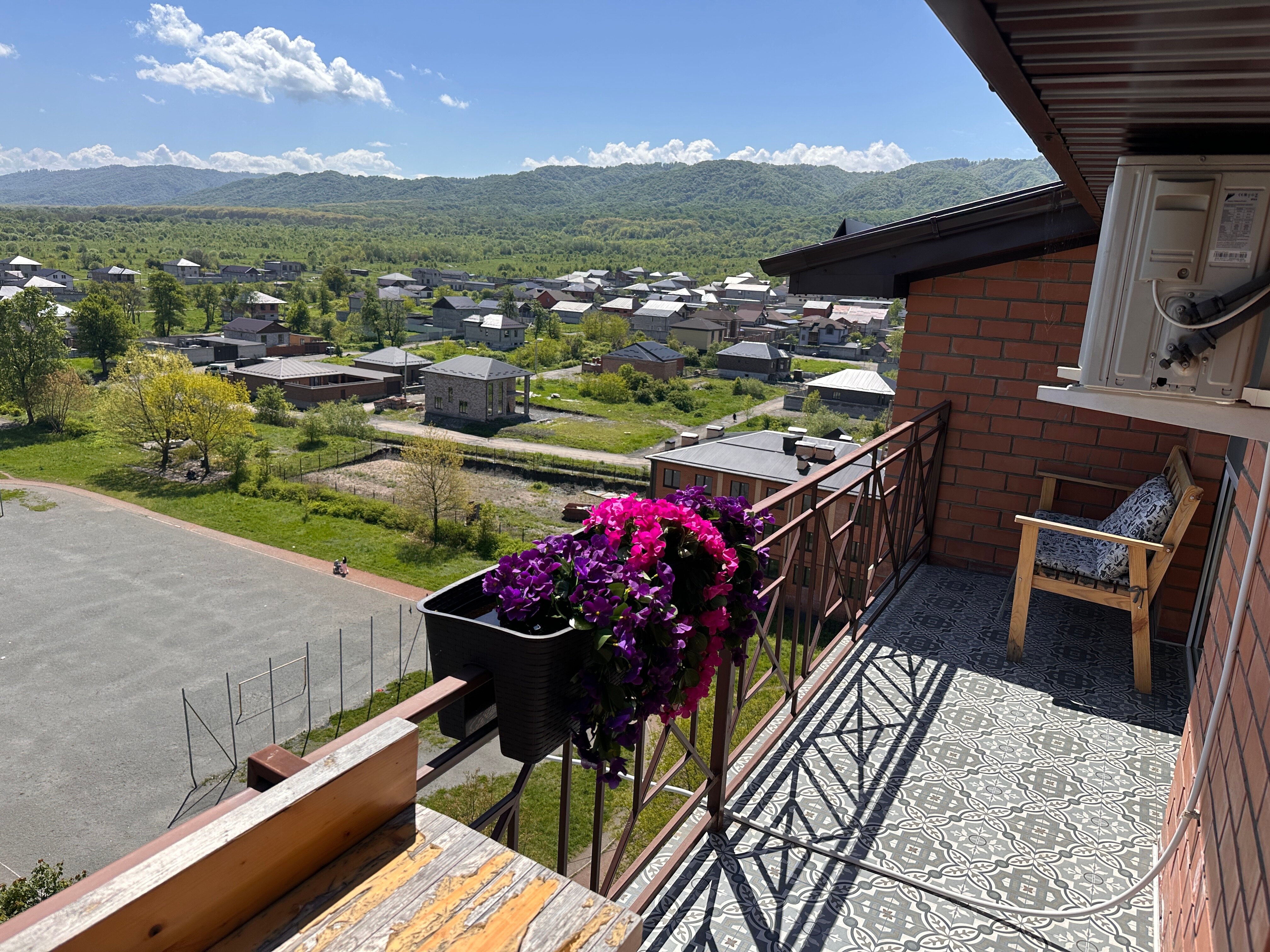 Фото Лофт с видом на горы