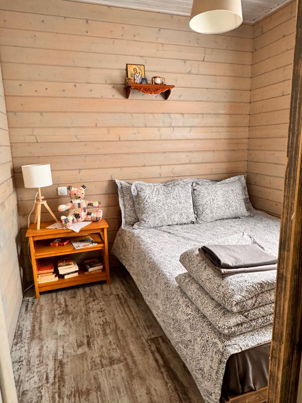 Фото Домики под соснами