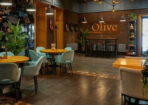 Olive (ulitsa Bunimovicha, 17Б), cafetería