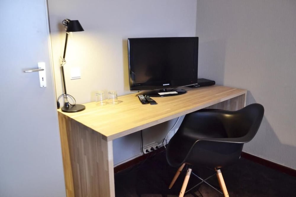 Фото 9Hotel Chelton