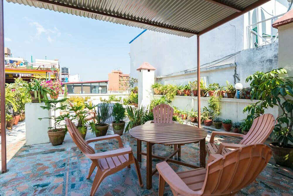 Фото Hotel Khangsar