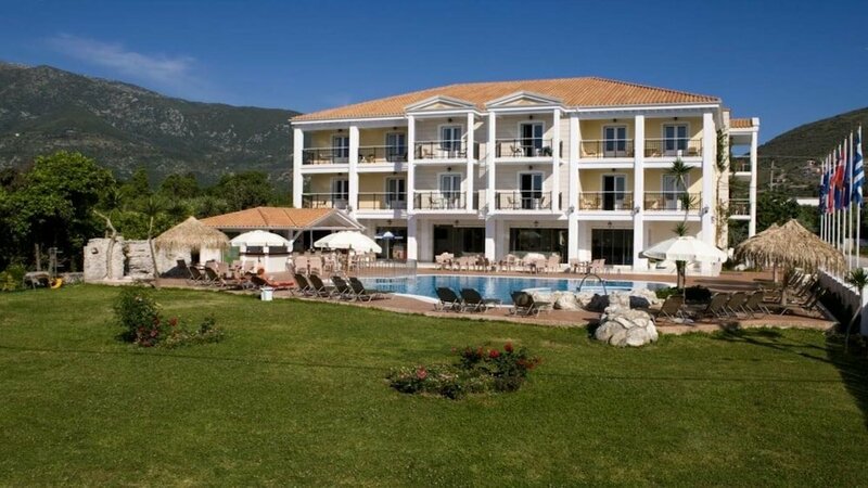 Гостиница Royal Nidri Hotel & Apartments