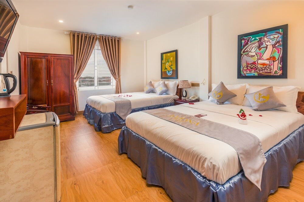 Фото Amona Hotel