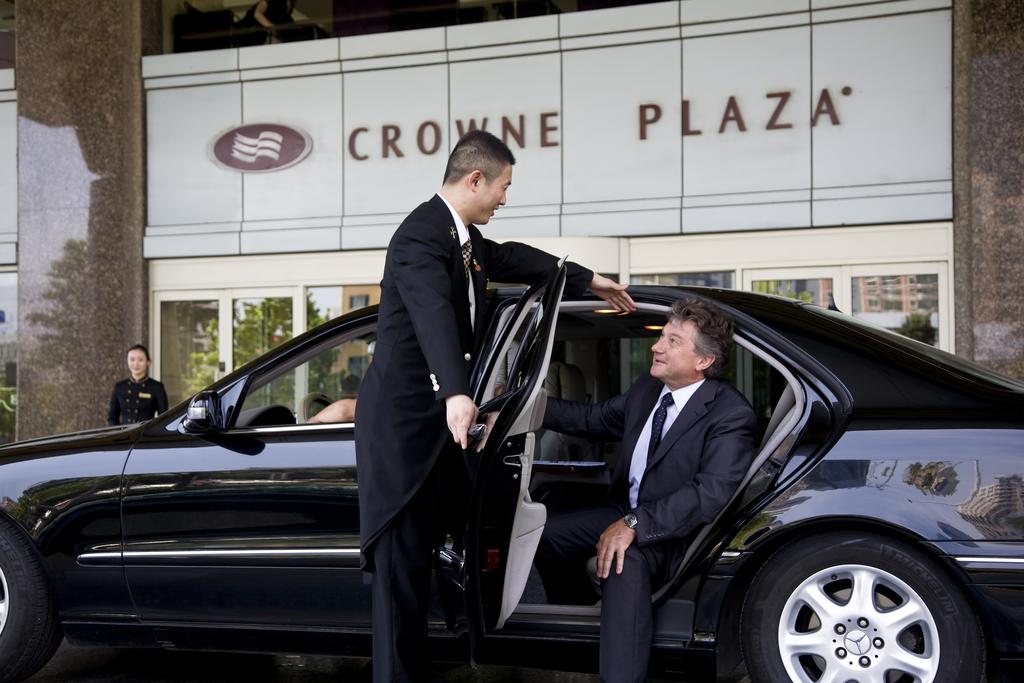 Фото Crowne Plaza Qingdao