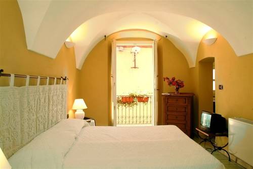 Фото Corte Fiorita Albergo Diffuso