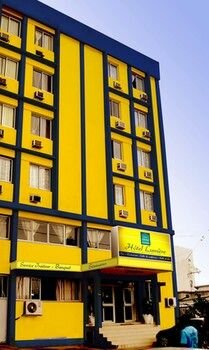 Гостиница Hôtel Lumière D'Akwa в Дуале