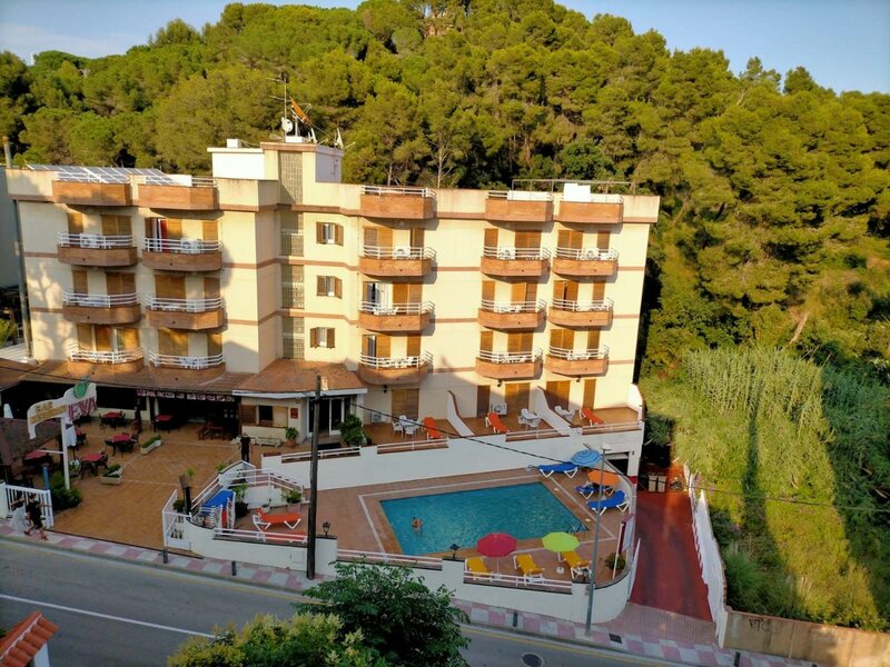Гостиница Eva Apartahotel в Льорет-де-Маре
