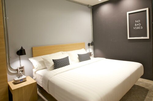 Гостиница The Plug Hotel в Накхонситхаммарате