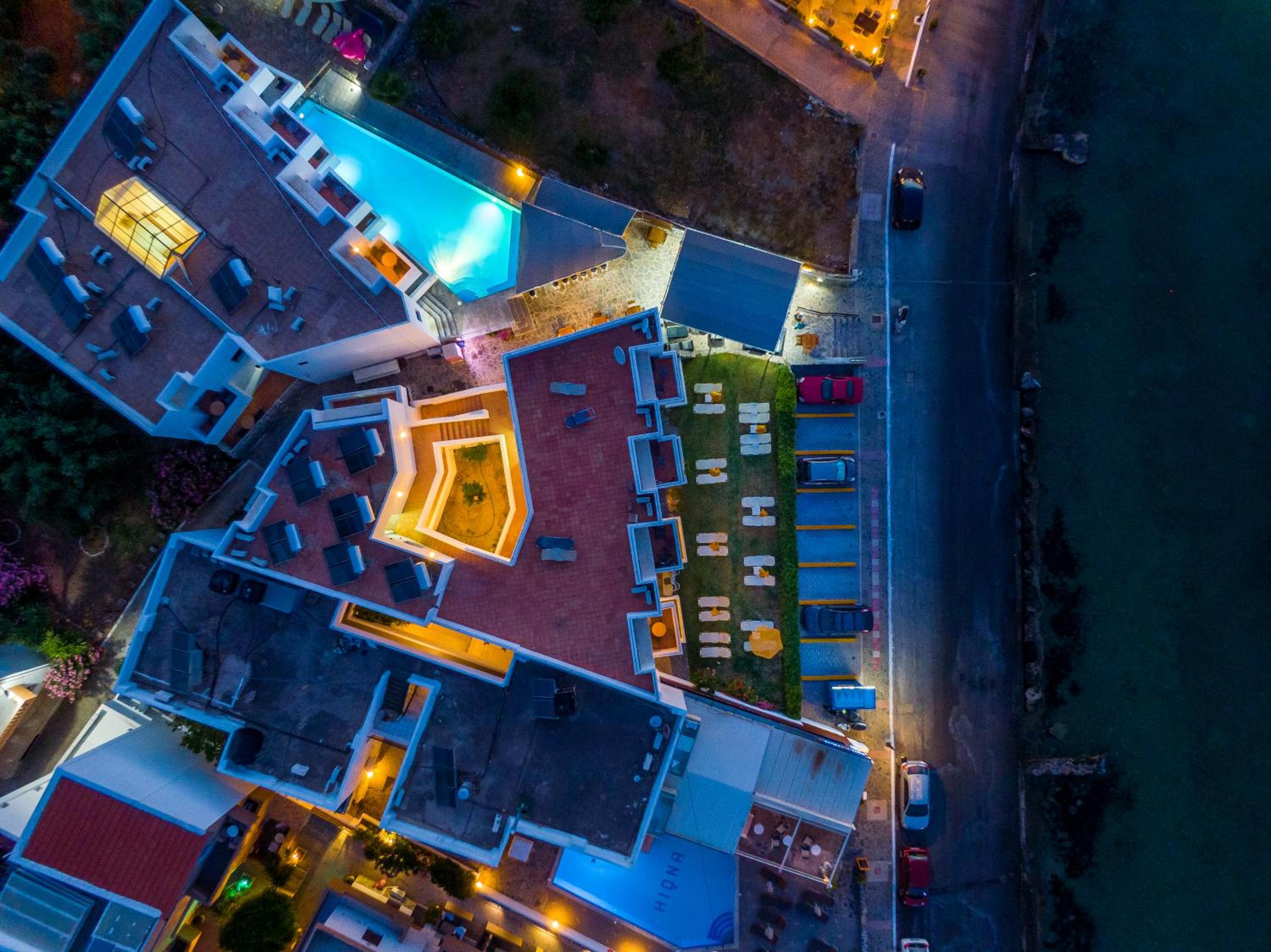 Фото Elounda Alikes Suites & Studios