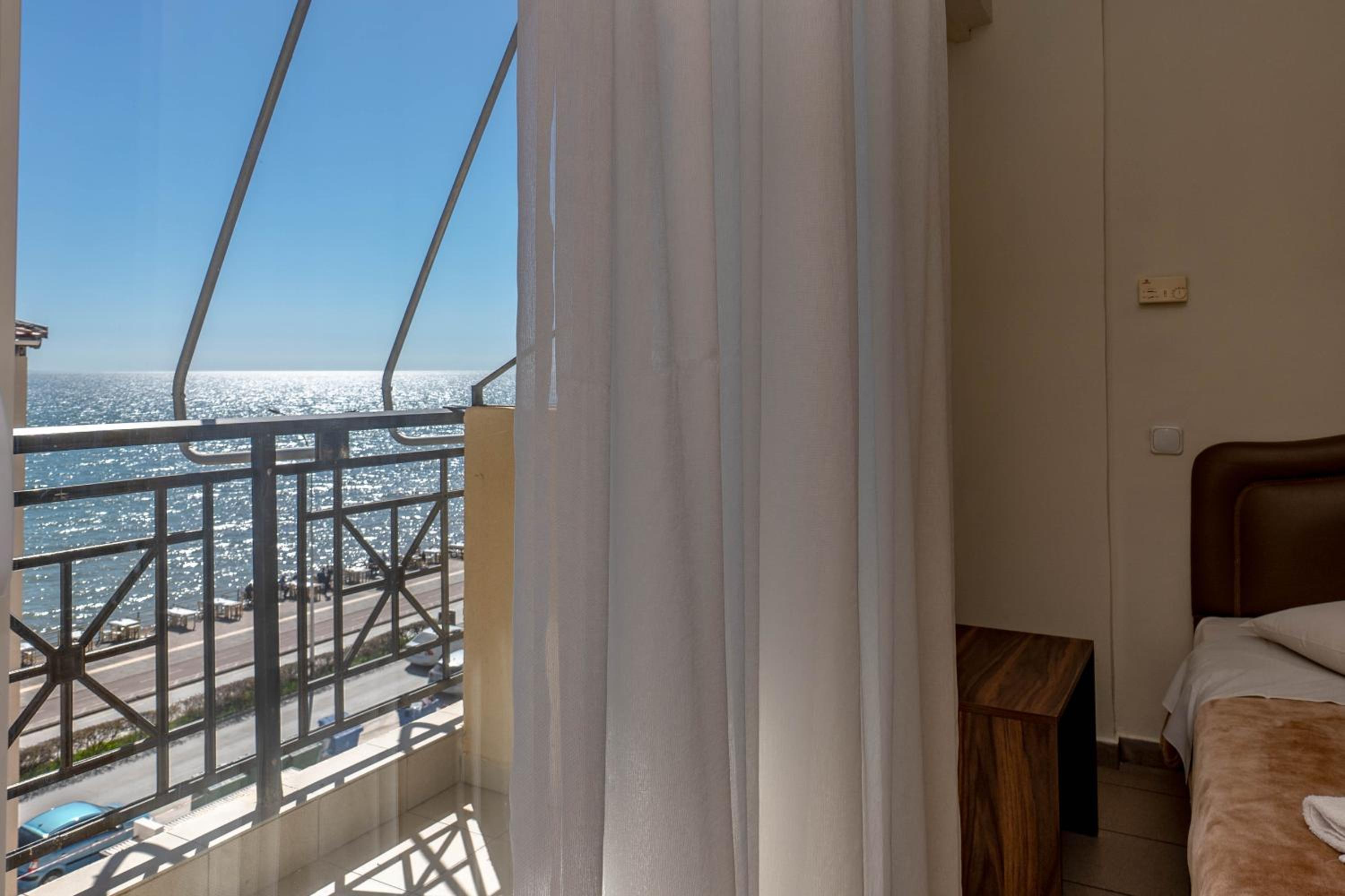 Фото Hotel Alkyon