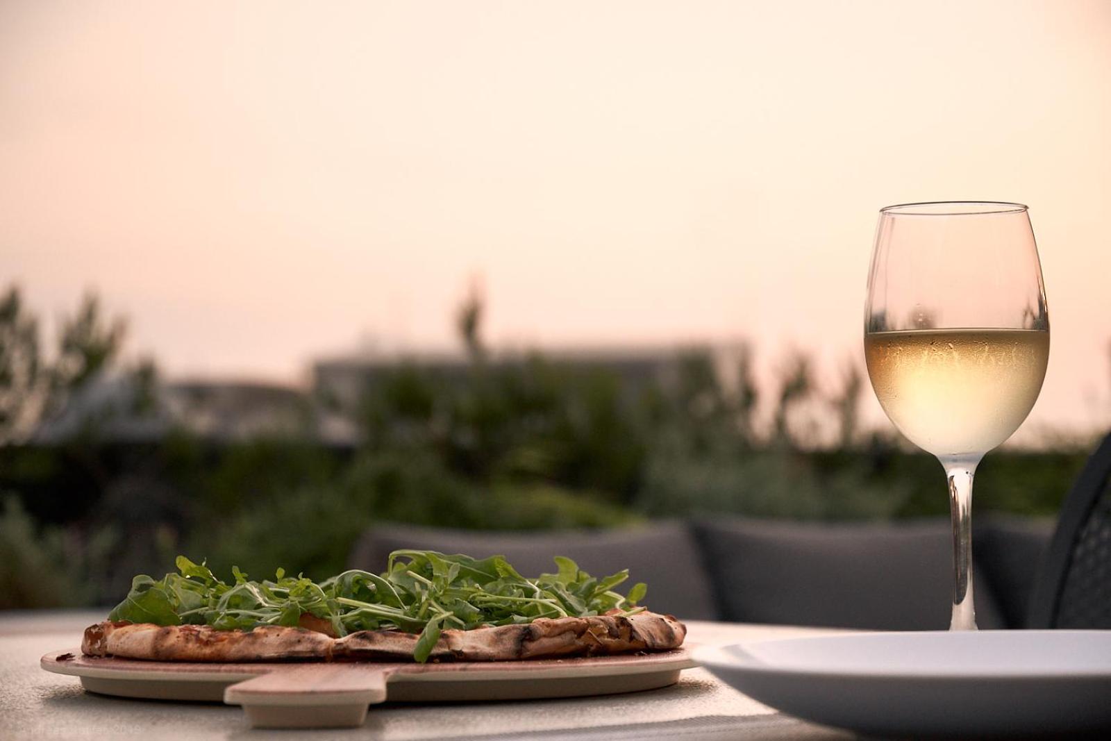 Фото Athens Mansion Luxury Suites