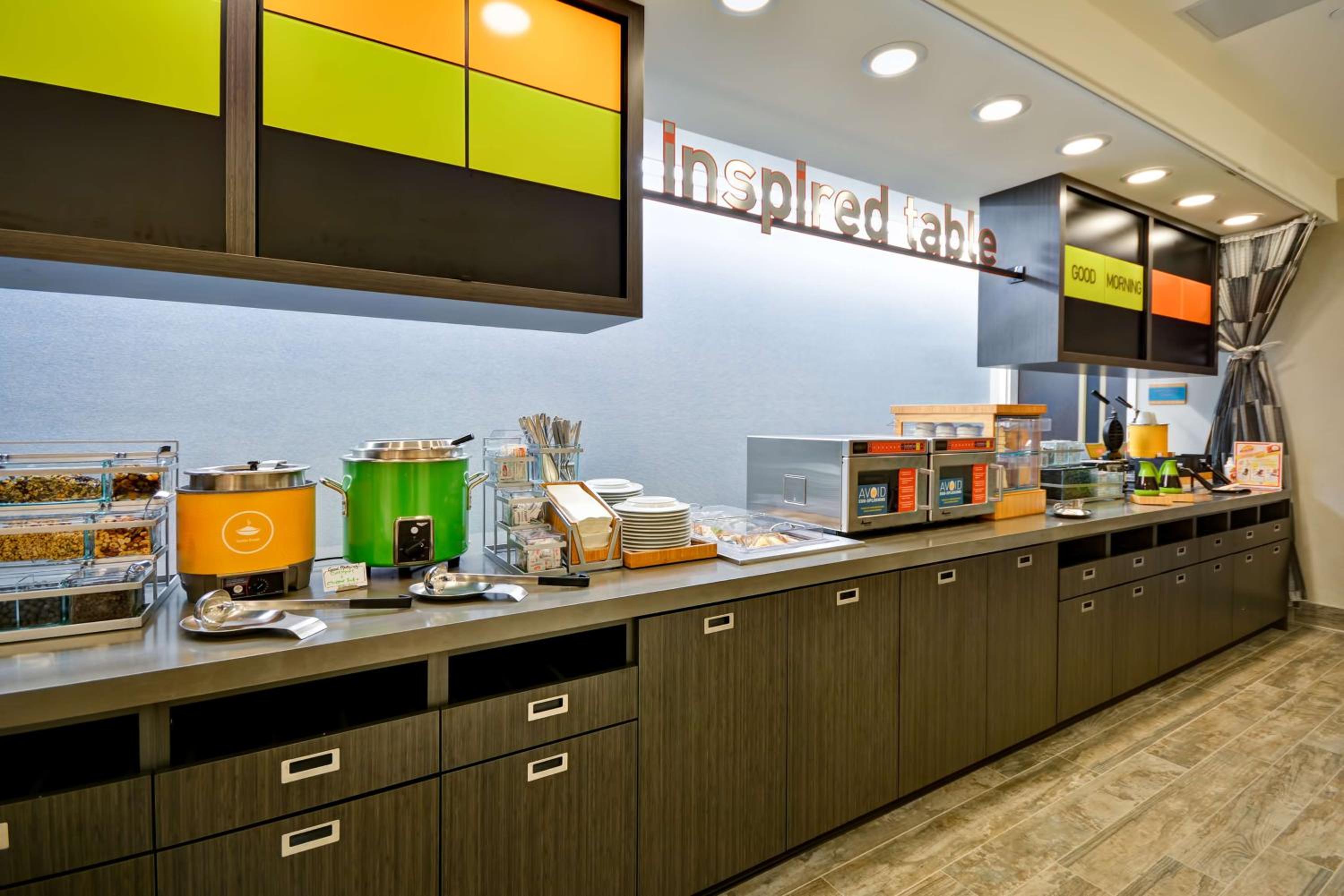 Фото Home2 Suites by Hilton Charles Town