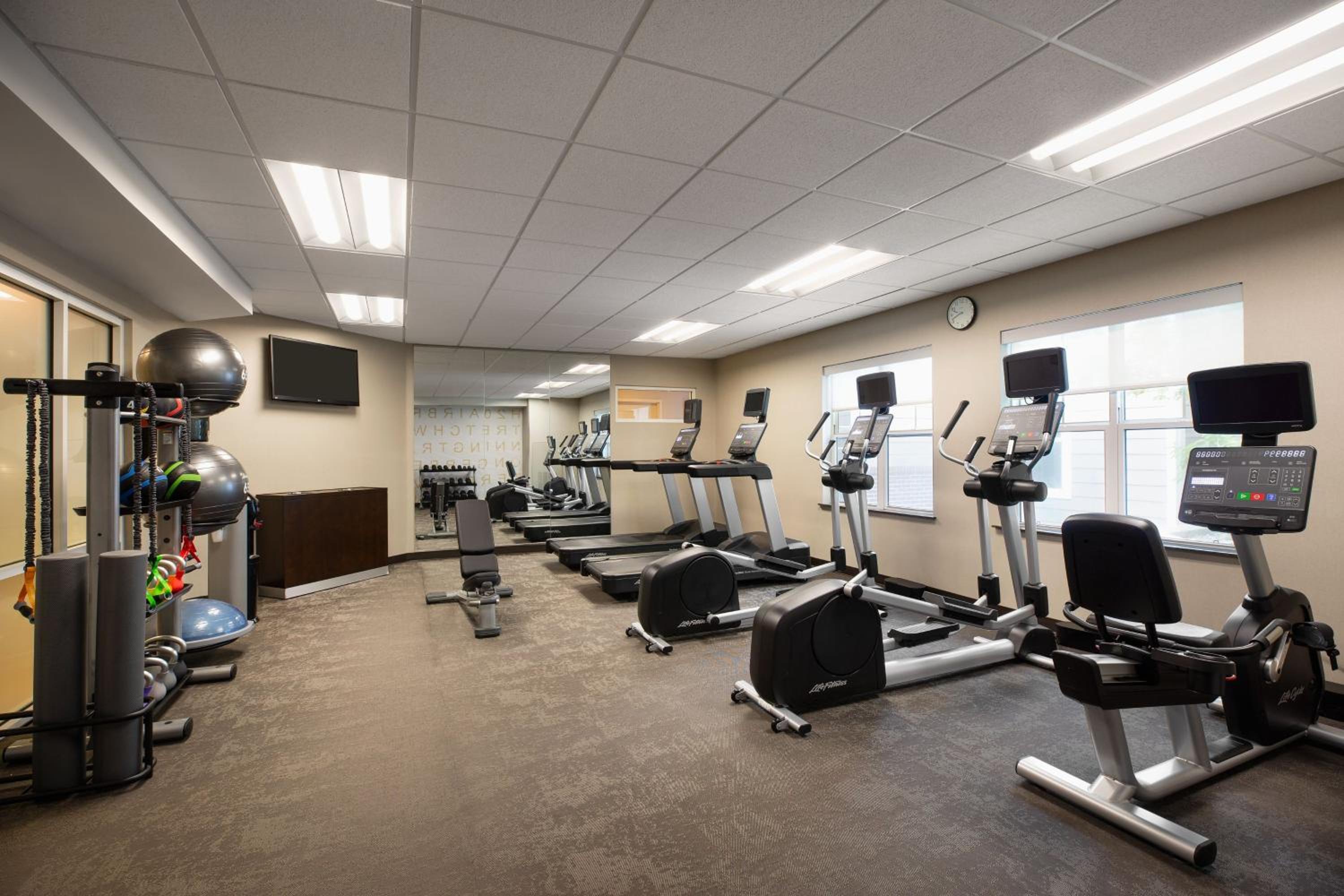 Фото Residence Inn by Marriott Madison West/Middleton