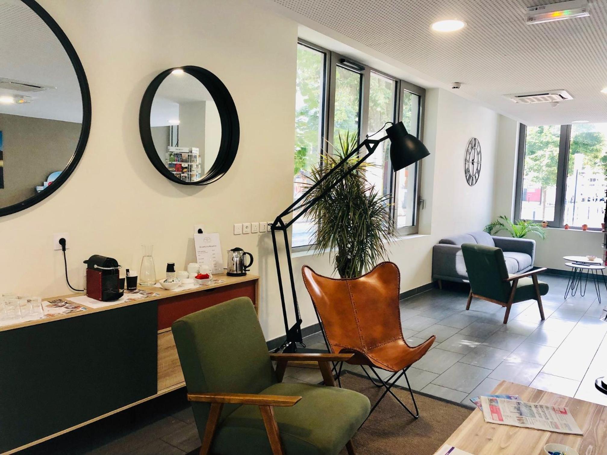 Фото All Suites Appart Hôtel Bordeaux Centre Marne