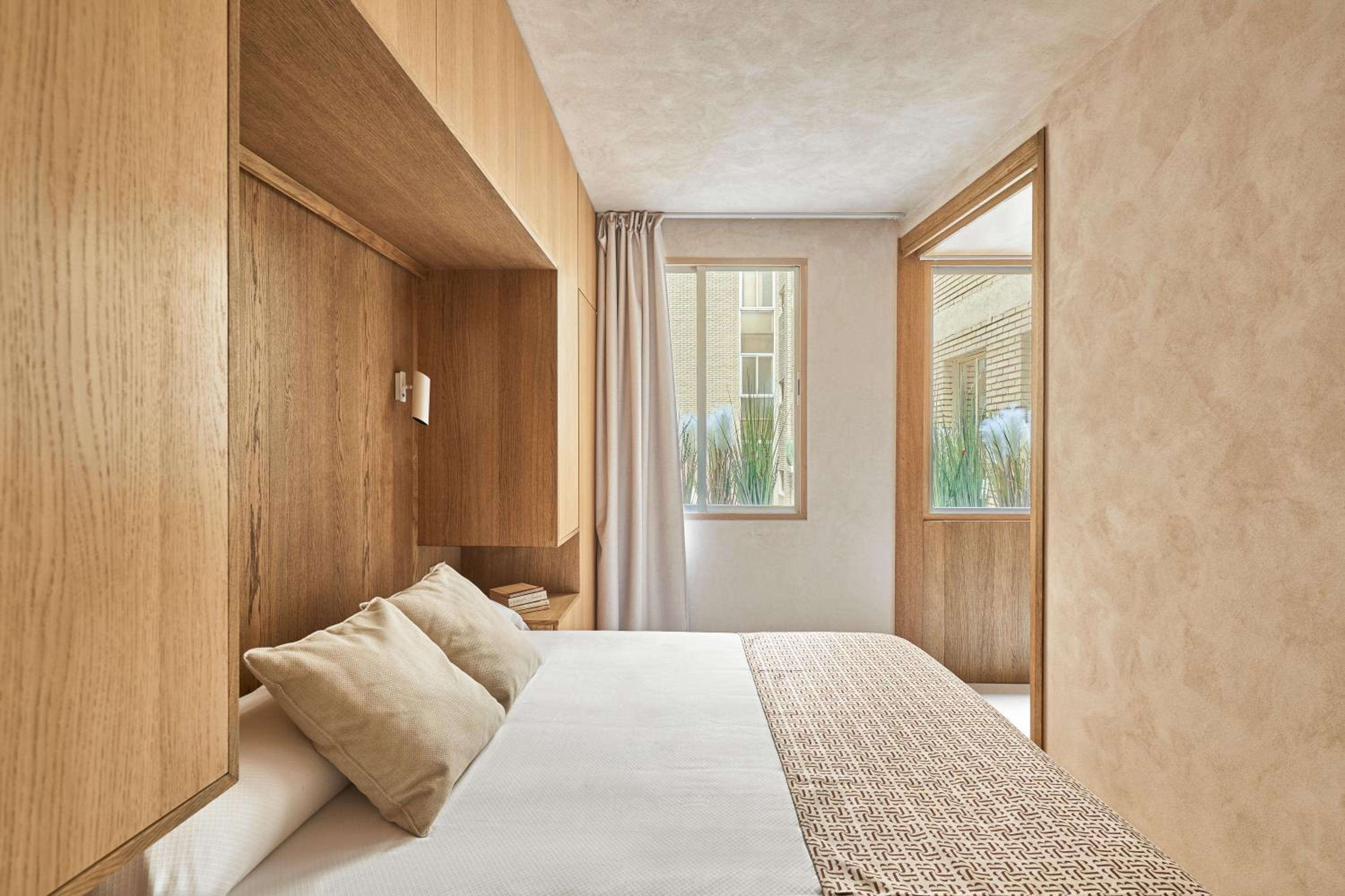 Фото Apartamentos Juan Bravo