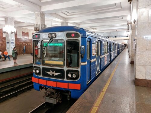 Костюмдер мен шұлықтардағы порно, корсеттегі бел