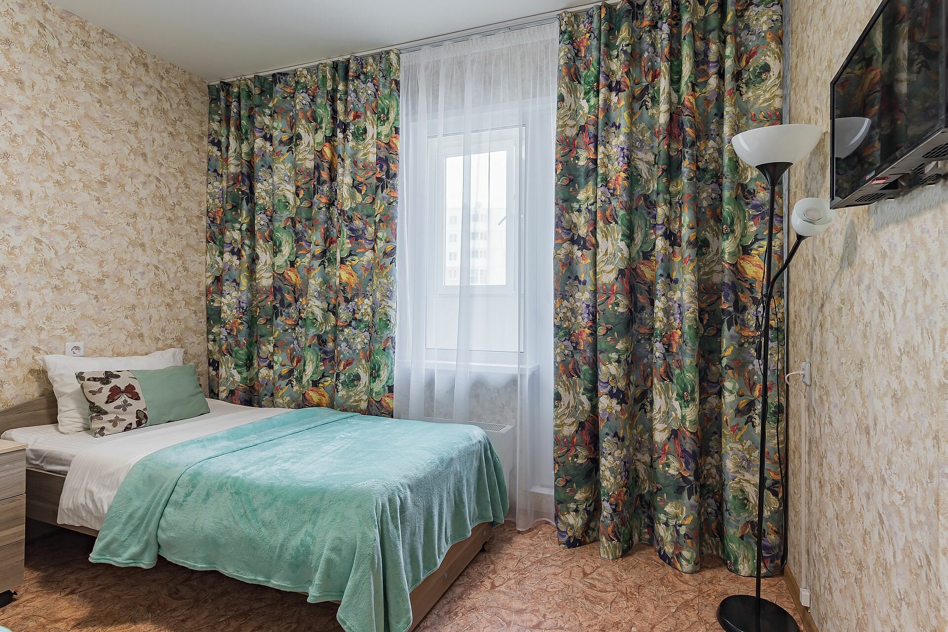 Фото Strelka на улице Бурнаковская 105