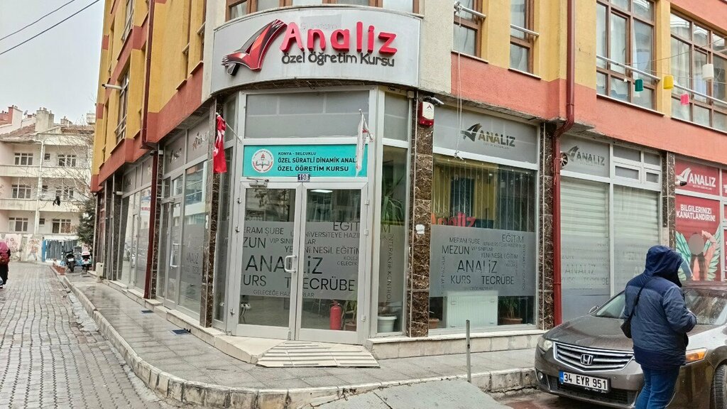 Centro educativo Surdem Analiz Özel Öğretim Kursu, , foto