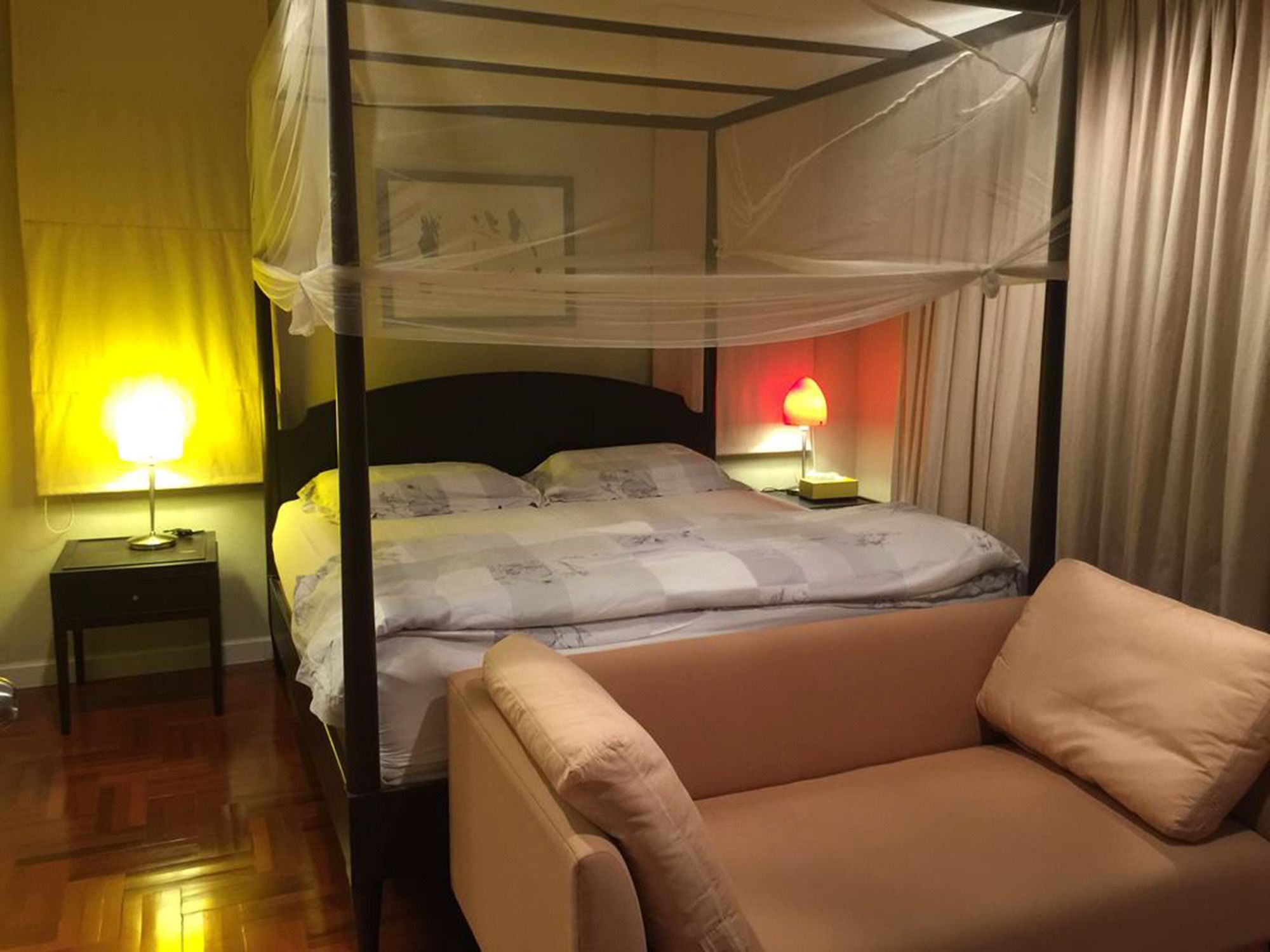 Фото Baan Dhewaran Beachfront Villa