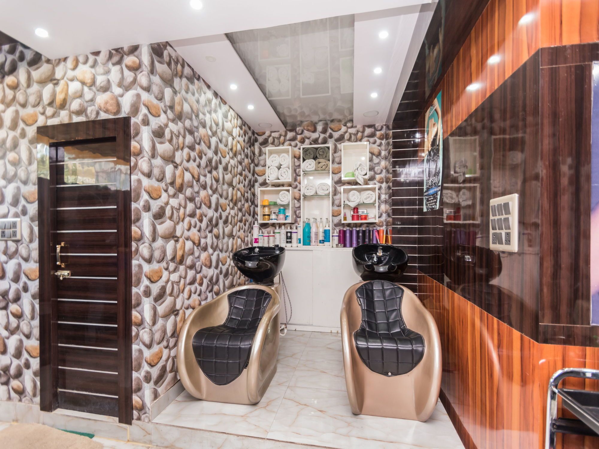 Фото Oyo 10275 Dreamland Guest House