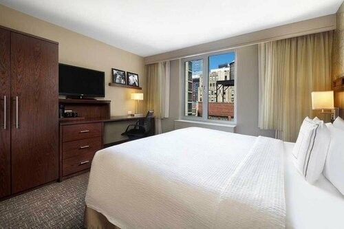 Гостиница Courtyard New York Manhattan/Times Square West в Нью-Йорке