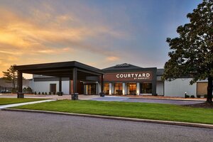 Гостиница Courtyard by Marriott Memphis Airport в Мемфисе