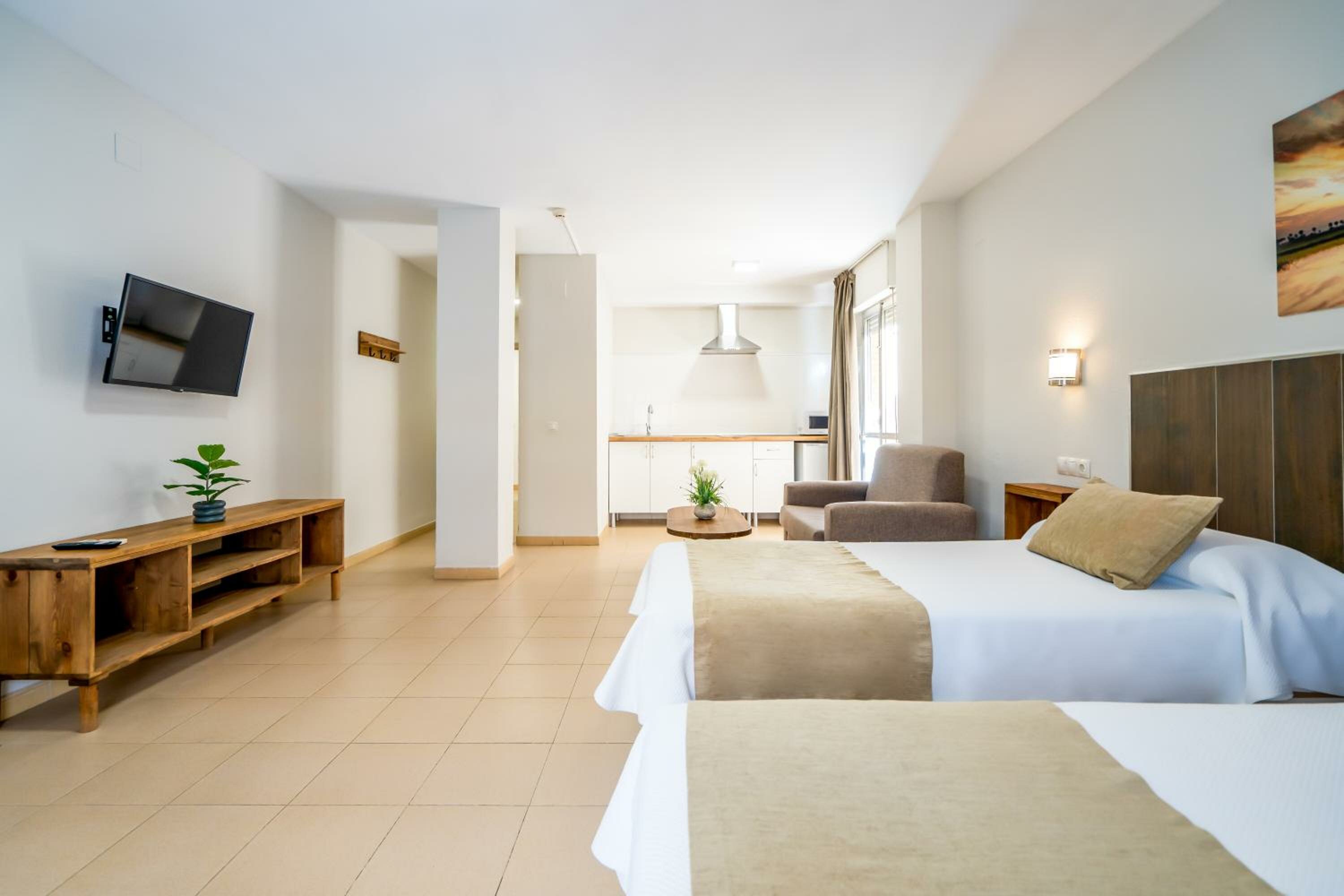 Фото Apartamentos Puerta del Sur