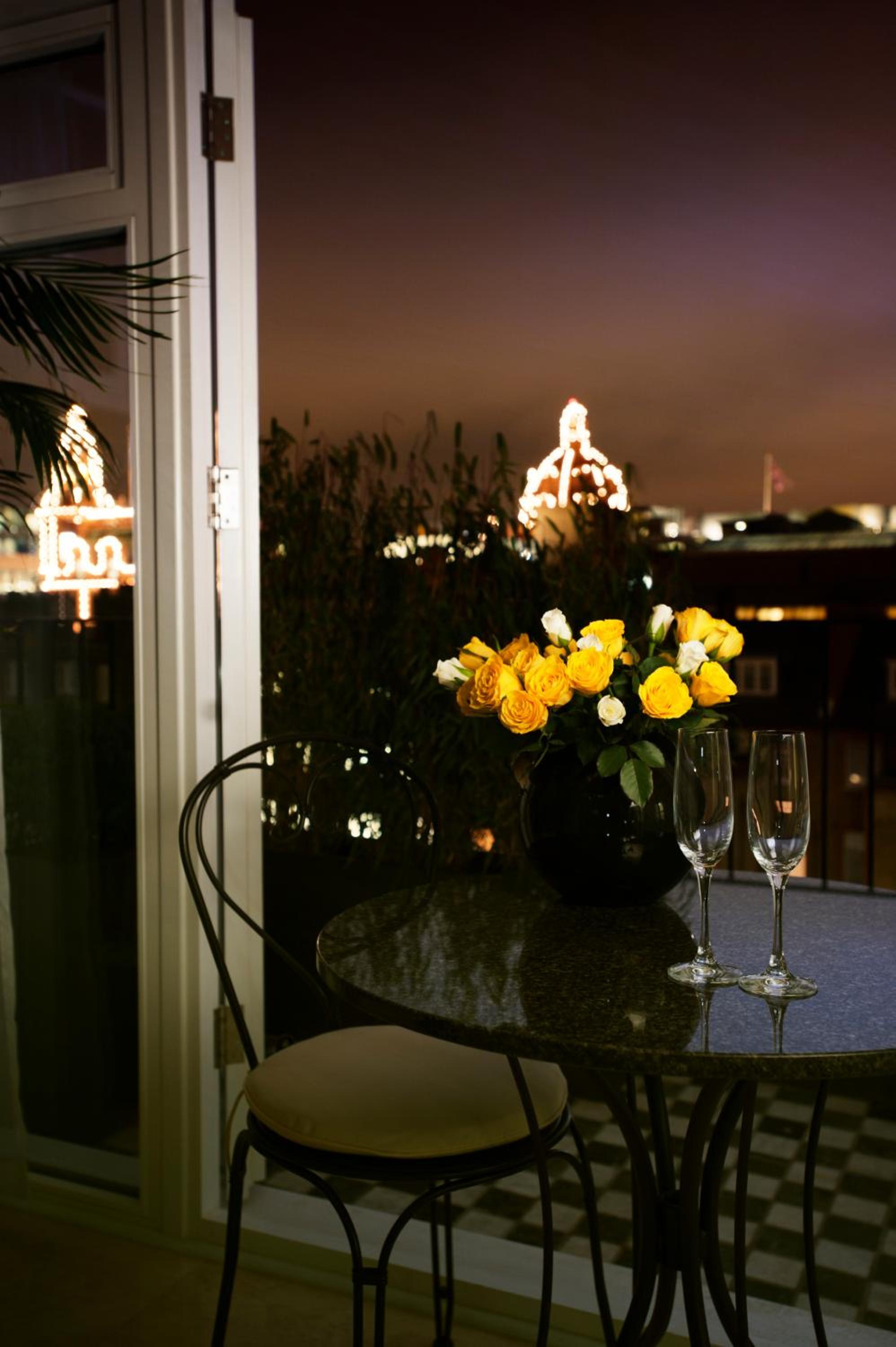 Фото Claverley Court