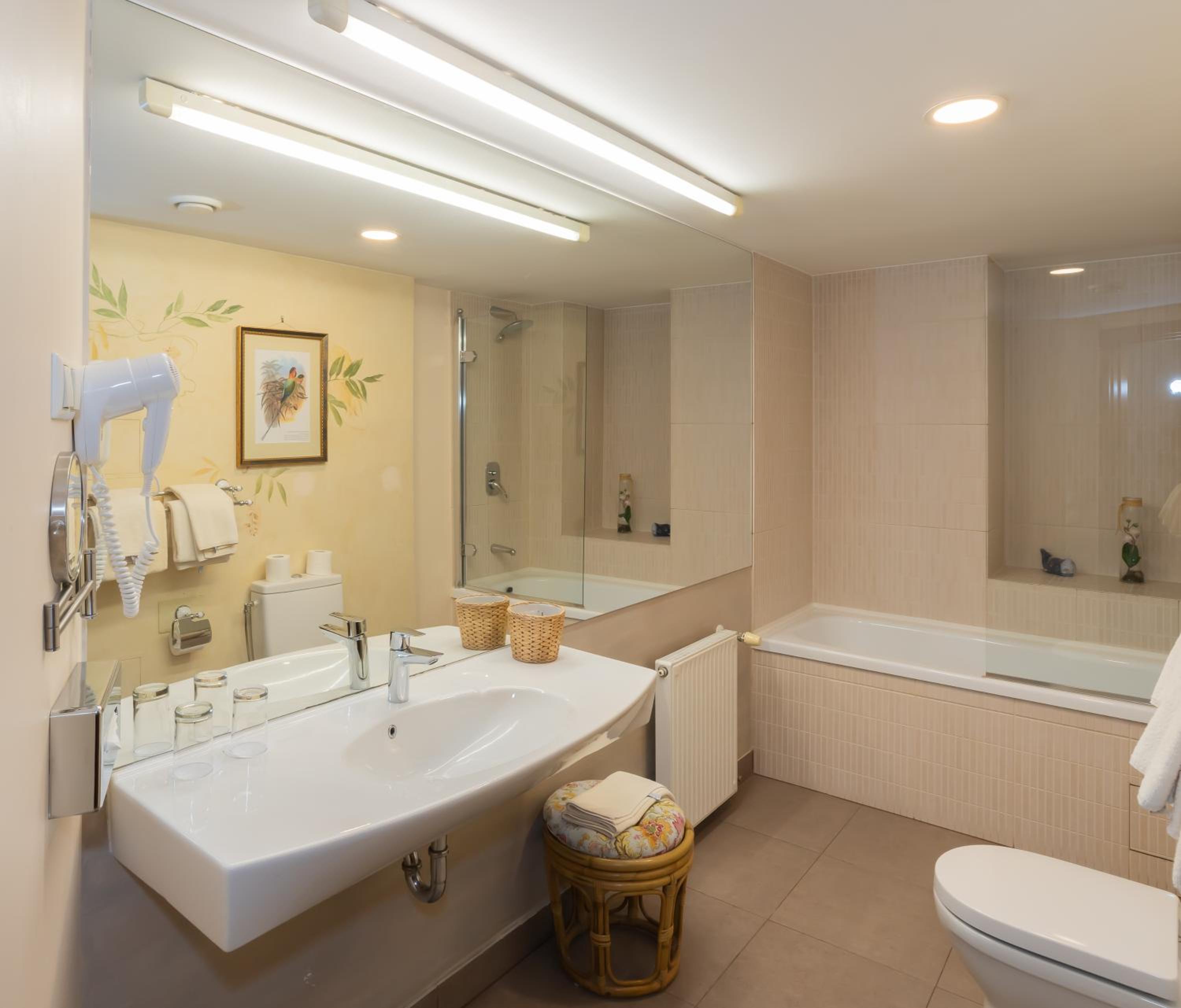 Фото St. Peter's Boutique Hotel