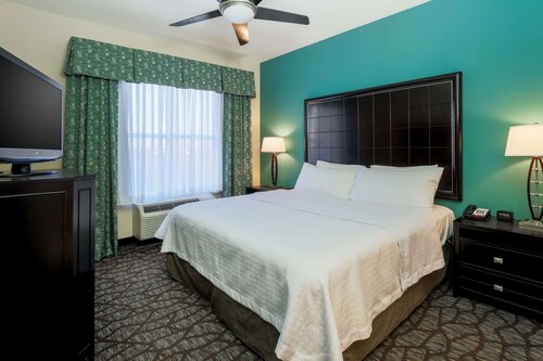 Гостиница Homewood Suites by Hilton Lawton в Лотоне