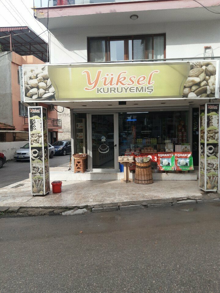 Nuts, snacks, dried fruits Yuksel Nuts, Izmir, photo