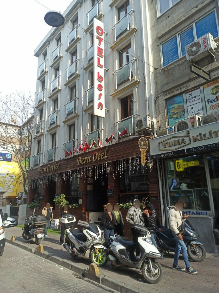 تحويل الأموال Western Union Bpn Para Transferi ، اسطنبول، صورة