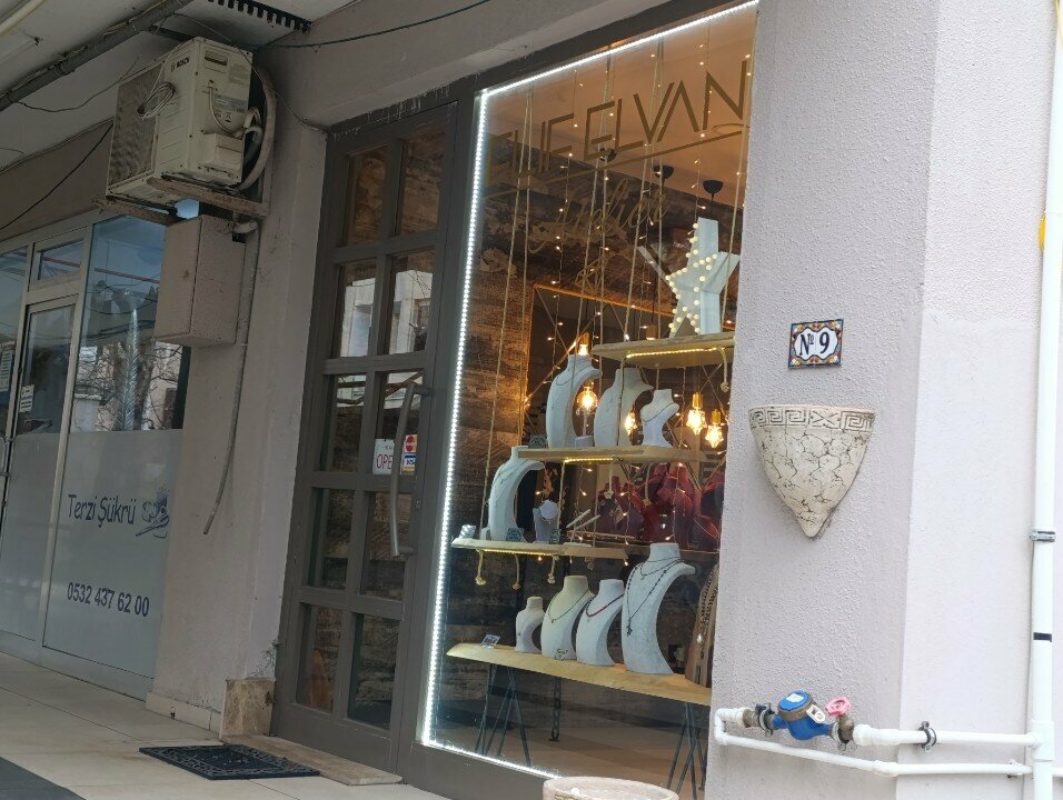 Jewelry shop Elif Elvan Atelier, Istanbul, photo